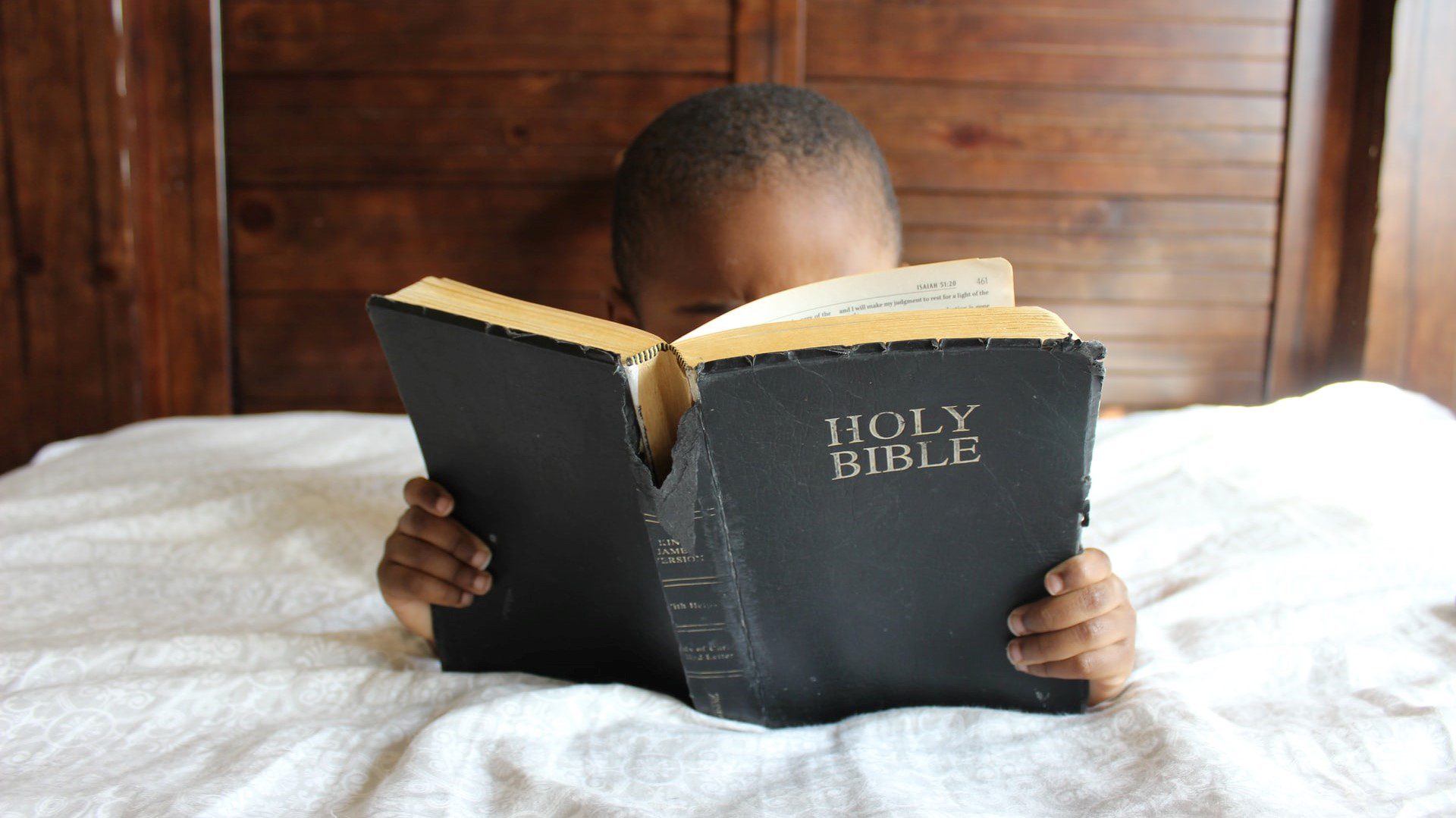 Featured image for “La Bible est-elle suffisante pour le counseling ?”